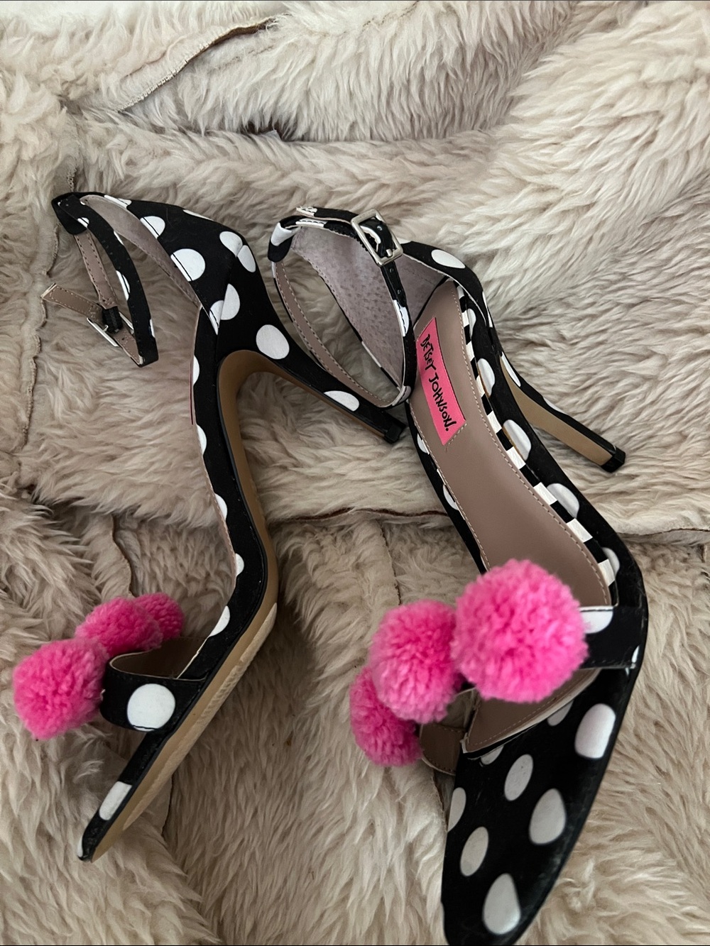 BETSEY JOHNSON Polka Dot High Heel Sandals with Pink Pom Poms - Picture 3 of 6
